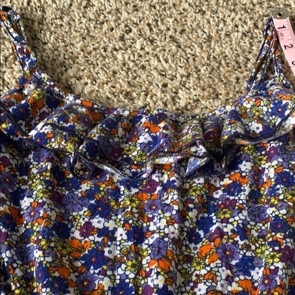 Floral Dress. - Picture 5 of 5